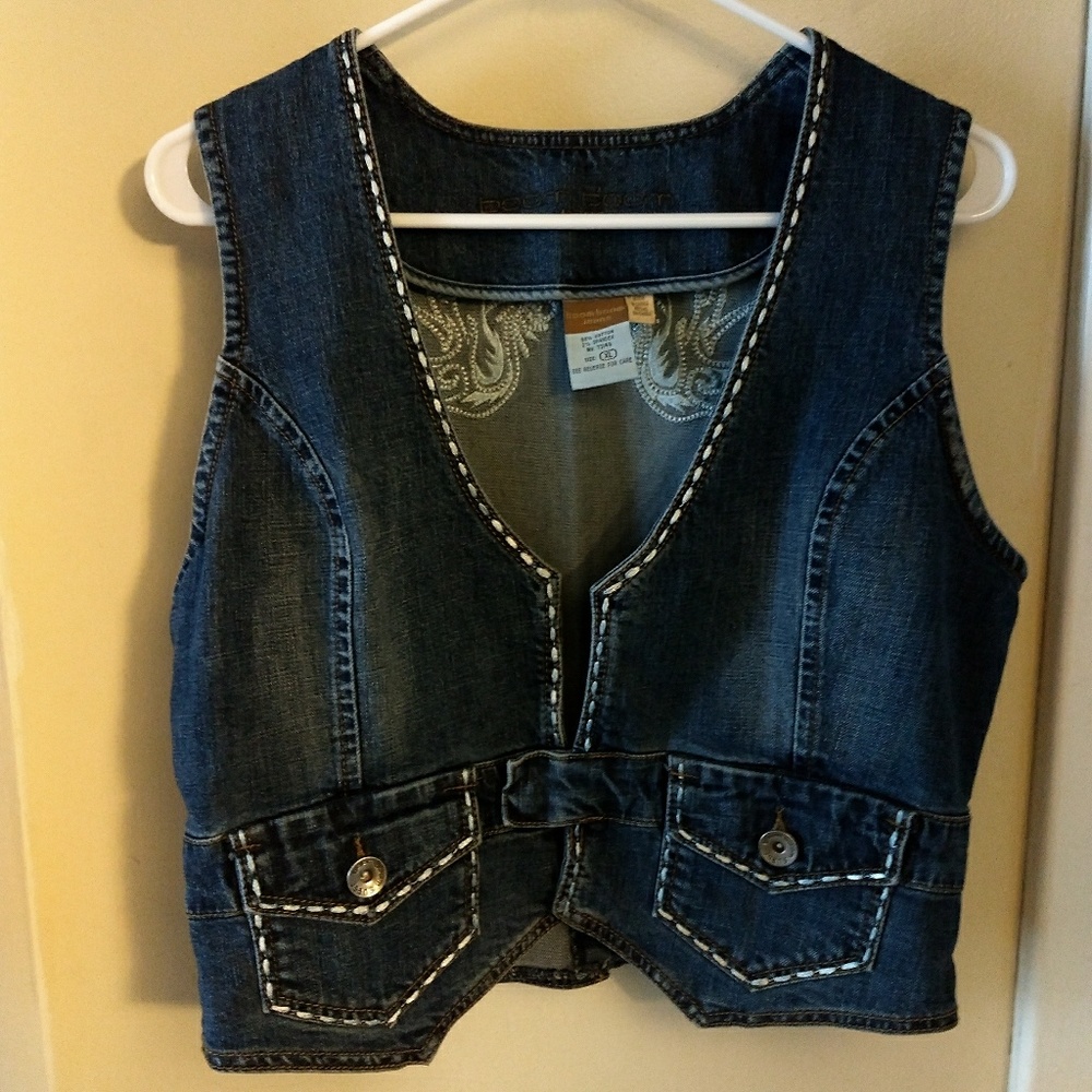 Boom boom jeans  denim vest jacket size XL!